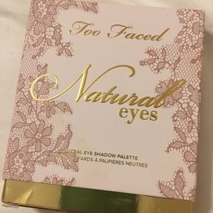 Too faced natural eyes